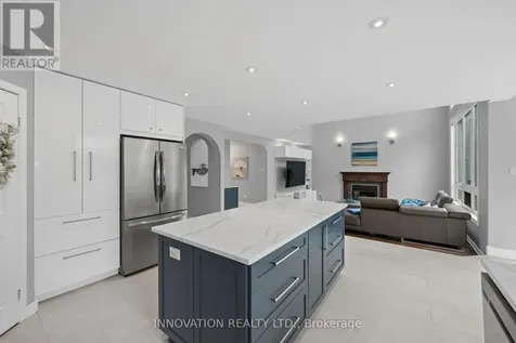 11 Bracewood Way Ottawa ON K2J 4Y3