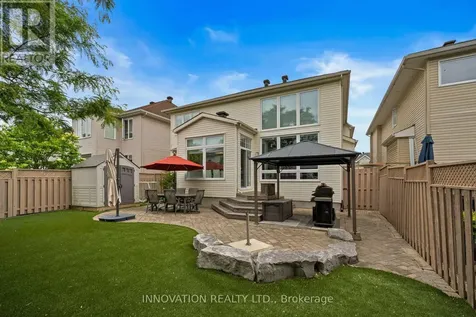 11 Bracewood Way Ottawa ON K2J 4Y3