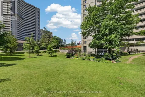 1081 Ambleside Drive Ottawa ON K2B 8C8