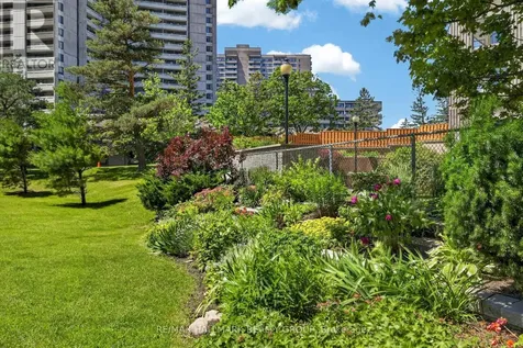 1081 Ambleside Drive Ottawa ON K2B 8C8