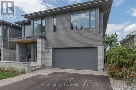 49 Chippewa Avenue Ottawa ON K2G 1X8