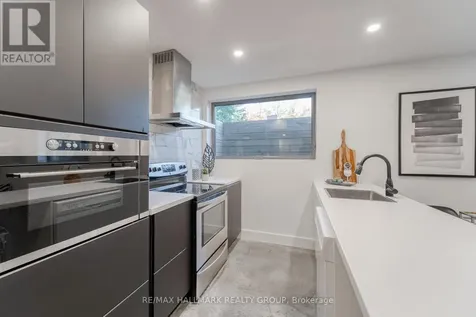 49 Chippewa Avenue Ottawa ON K2G 1X8