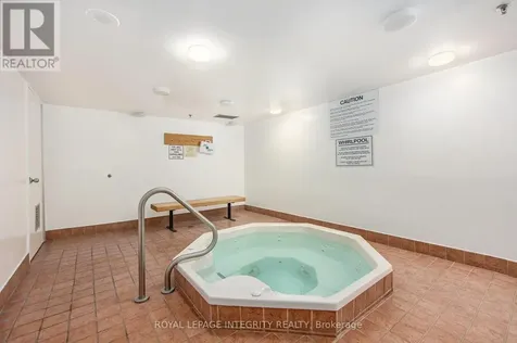 2871 Richmond Road Ottawa ON K2B 8M5