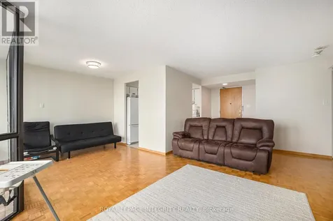 2871 Richmond Road Ottawa ON K2B 8M5