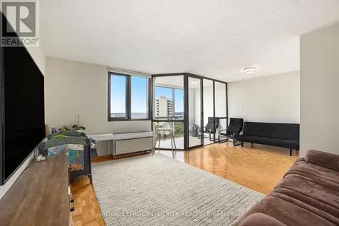 2871 Richmond Road Ottawa ON K2B 8M5