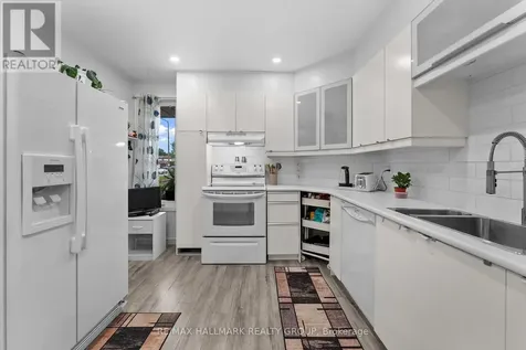 1446 Deavy Way Ottawa ON K1E 2W8