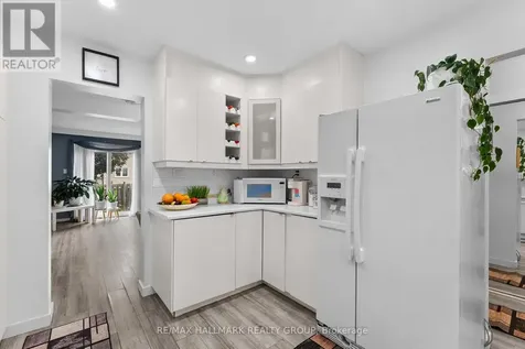 1446 Deavy Way Ottawa ON K1E 2W8