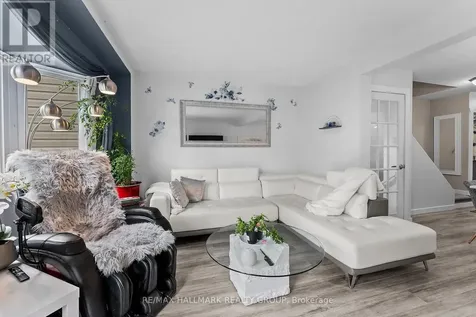 1446 Deavy Way Ottawa ON K1E 2W8