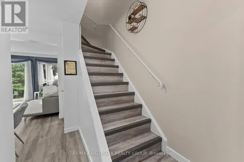 1446 Deavy Way Ottawa ON K1E 2W8