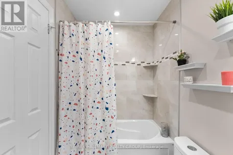 1446 Deavy Way Ottawa ON K1E 2W8