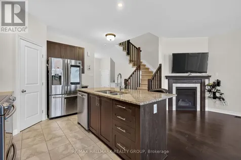111 Eric Maloney Way Ottawa ON K1T 0R2