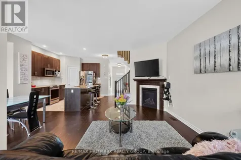 111 Eric Maloney Way Ottawa ON K1T 0R2