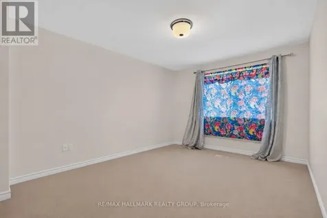 111 Eric Maloney Way Ottawa ON K1T 0R2