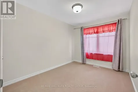 111 Eric Maloney Way Ottawa ON K1T 0R2