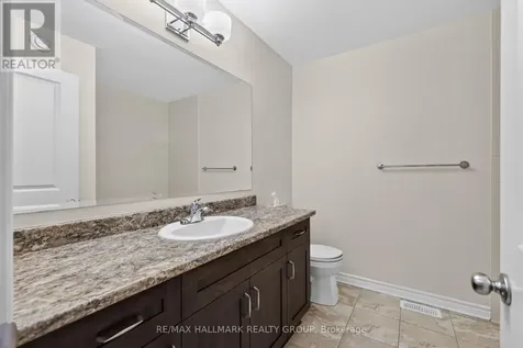 111 Eric Maloney Way Ottawa ON K1T 0R2