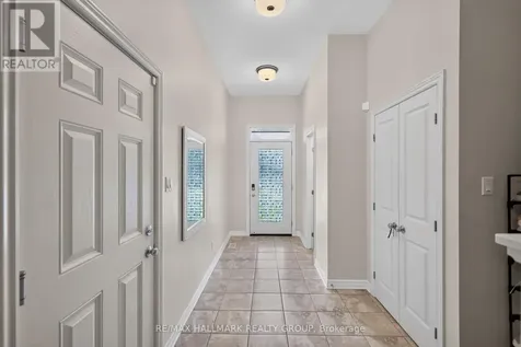 111 Eric Maloney Way Ottawa ON K1T 0R2