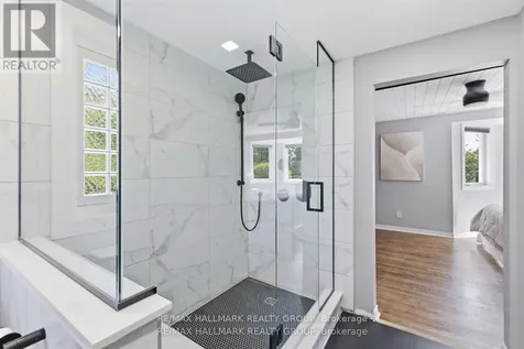 37 Stitt Street Ottawa ON K2S 0R5