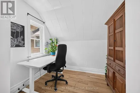 180 Glen Avenue Ottawa ON K1S 3A4