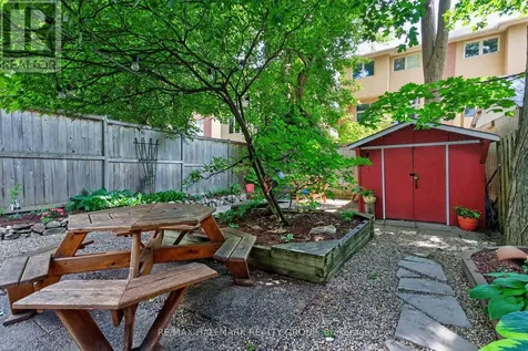 180 Glen Avenue Ottawa ON K1S 3A4