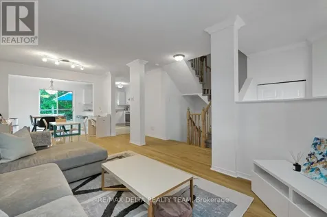 1131 Falconcrest Court Ottawa ON K4A 3Z4
