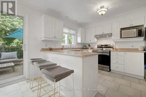 1131 Falconcrest Court Ottawa ON K4A 3Z4