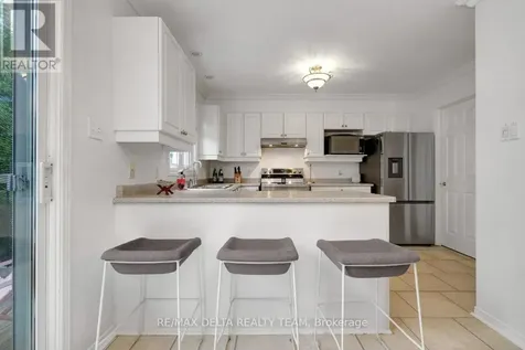 1131 Falconcrest Court Ottawa ON K4A 3Z4