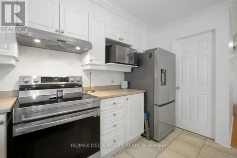 1131 Falconcrest Court Ottawa ON K4A 3Z4