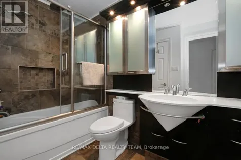 1131 Falconcrest Court Ottawa ON K4A 3Z4