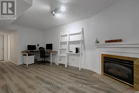 1131 Falconcrest Court Ottawa ON K4A 3Z4