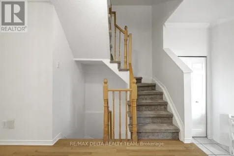1131 Falconcrest Court Ottawa ON K4A 3Z4