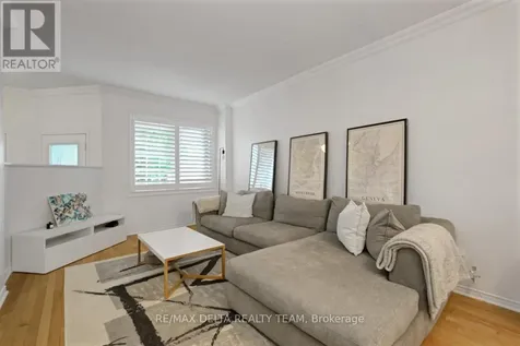 1131 Falconcrest Court Ottawa ON K4A 3Z4