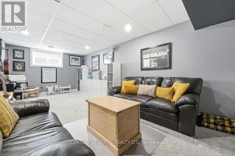6 Zachary Street Petawawa ON K8H 0G5