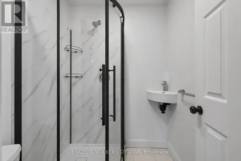 267 Granville Street Ottawa ON K1L 6Z3
