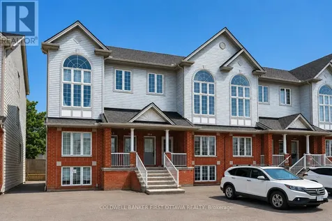 348 Wiffen Private Ottawa ON K2H 1G4