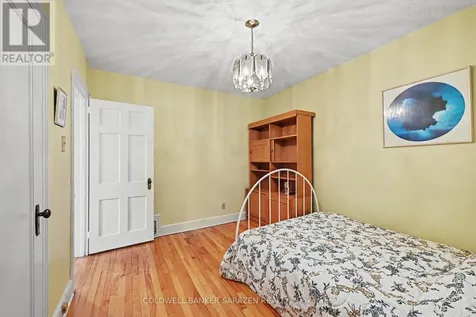 238 Fairmont Avenue Ottawa ON K1Y 1X9