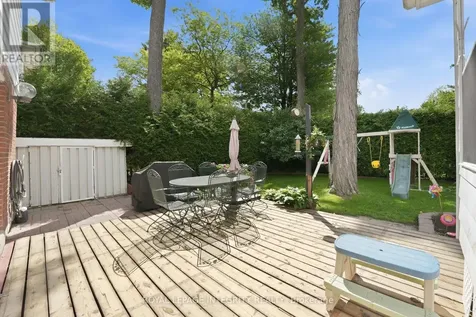 6 Woodview Crescent Ottawa ON K1B 3A9
