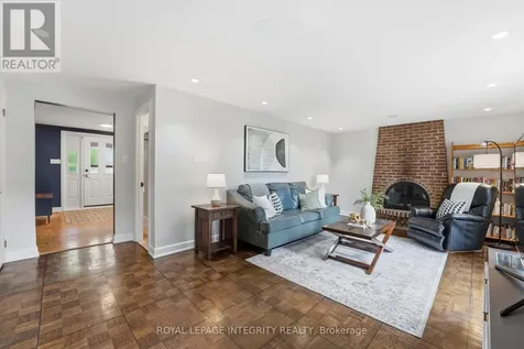 6 Woodview Crescent Ottawa ON K1B 3A9
