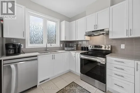 627 Alopex Row Ottawa ON K0A 2Z0