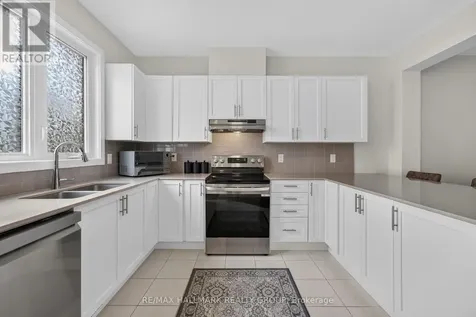 627 Alopex Row Ottawa ON K0A 2Z0