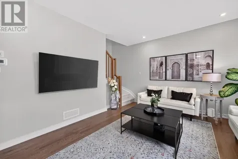 627 Alopex Row Ottawa ON K0A 2Z0