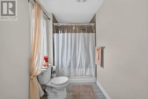 627 Alopex Row Ottawa ON K0A 2Z0