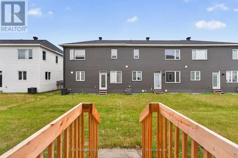 627 Alopex Row Ottawa ON K0A 2Z0