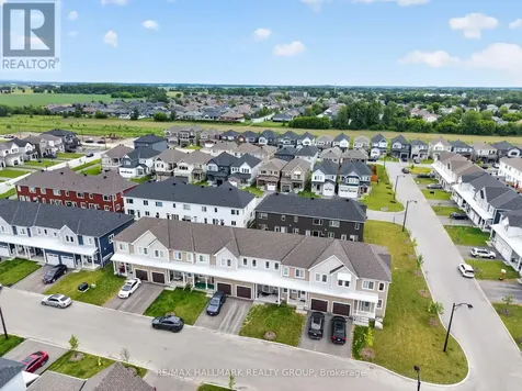 627 Alopex Row Ottawa ON K0A 2Z0