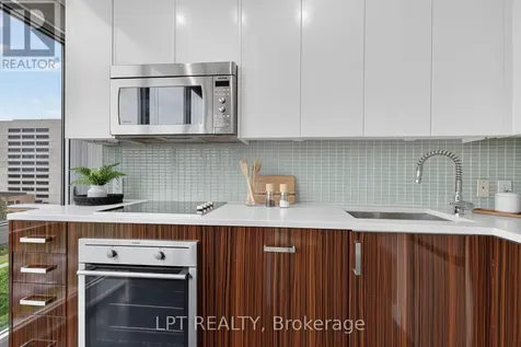201 Parkdale Avenue Ottawa ON K1Y 1E8