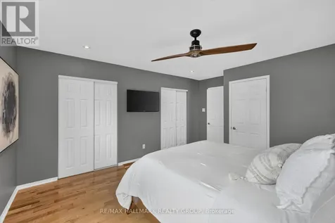 1265 Coldrey Avenue Ottawa ON K1Z 7P6
