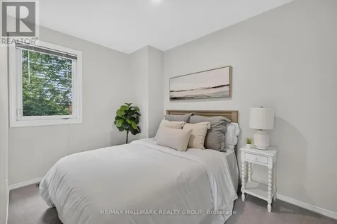 1265 Coldrey Avenue Ottawa ON K1Z 7P6