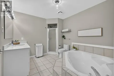 1265 Coldrey Avenue Ottawa ON K1Z 7P6
