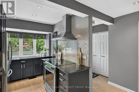 1265 Coldrey Avenue Ottawa ON K1Z 7P6