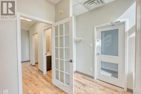 84 Centrepointe Drive Ottawa ON K2G 6B1