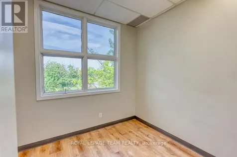 84 Centrepointe Drive Ottawa ON K2G 6B1